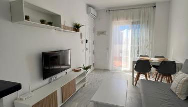 Ático con terraza - 2 minutos de la playa - Foto 2