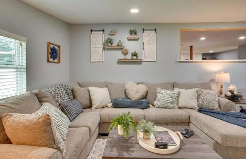 Lakefront Home with Screened Porches in Frostproof! - Photo 6