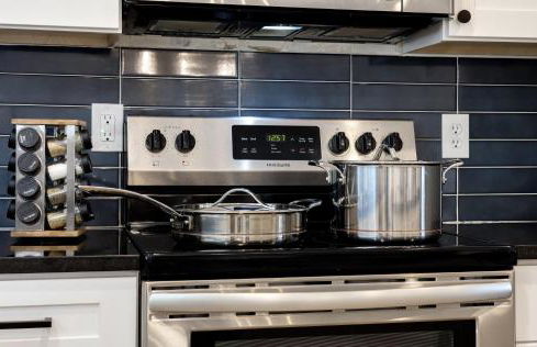 Spacious and Cozy 5 Bed 3 Bath Vacation House W 2 King 3 Queen! Sleep 12! 15Min to Red Rocks - Foto 40