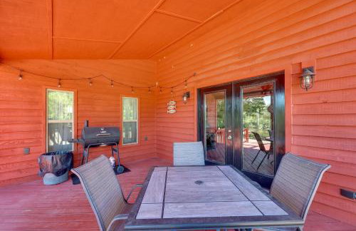 Riverfront Arkansas Abode - Furnished Deck and Grill - Foto 2