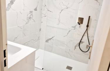 Top Floor Sea View Apartment - Pool Tennis Garage - Foto 6