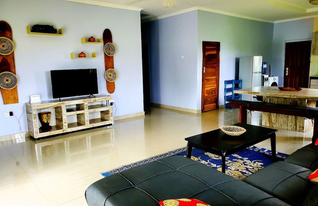 Sweet Retreat Lusaka with Backup Power - Photo 20