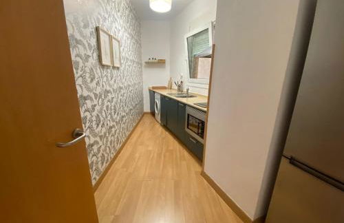 Apartamento primera linea de playa reformado en Las Redes - Foto 21