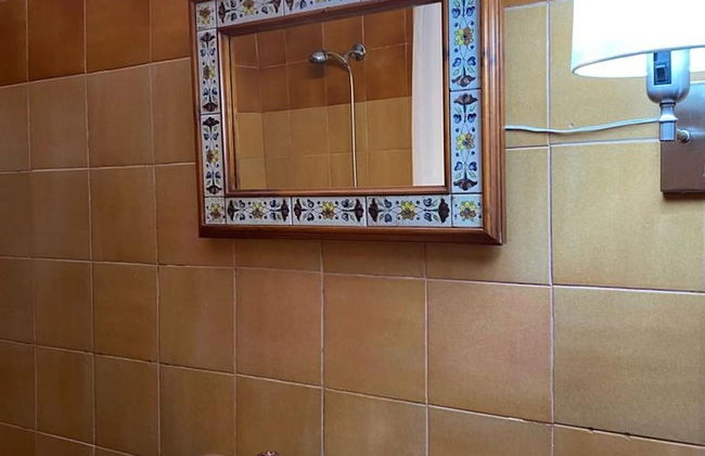 Spacious Holiday Home With Private Garden - Foto 19