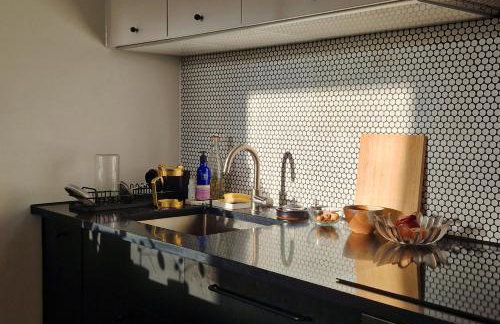 Renovated 1B Studio Apartment w Balcony in Central Brixton - Foto 22