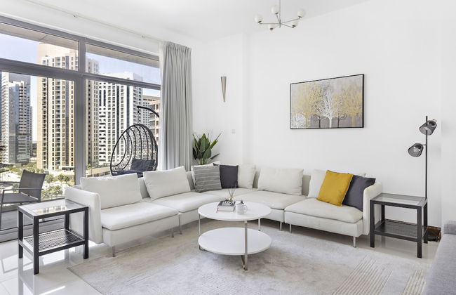 WelHome - Urban Retreat With Terrace And City Views - Photo 13