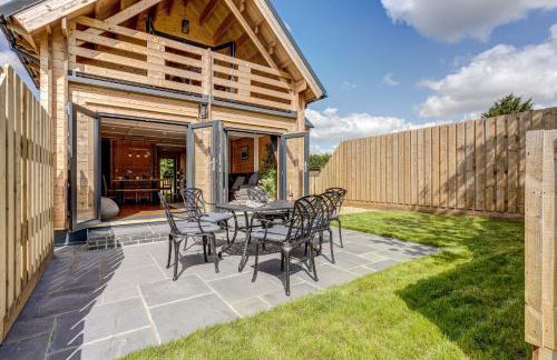Buttercup Lodge - Photo 24