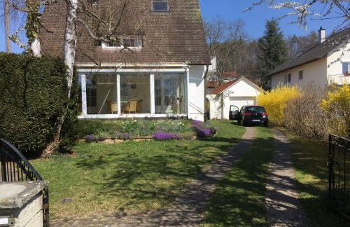 Dreimädelshaus - Foto 3