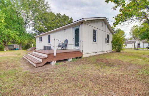 Rural Spiro Getaway with Private Deck! - Foto 23