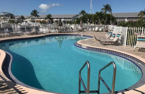 LICENSED MGR - MODERN OCEANFRONT CONDO! BEAUTIFUL OCEAN VIEWS! BEACH RESORT! 2 KING BEDs! - Foto 31