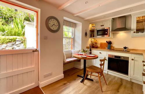 Just Opened. Romantic Clifftop Retreat - Foto 9