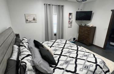 Lakefront-Private Dock-Lakeview-Sleeps 22 plus - Foto 48