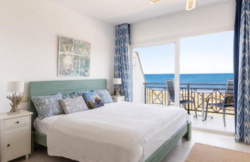 Beach house in 1st sea line of Son Serra - Foto 9