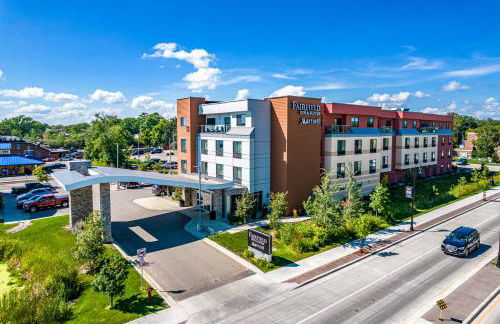 Starboard Point: Stunning Luxury Condo in the heart of DL! - Foto 53