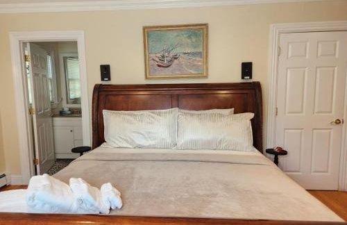 Spacious Coastal Retreat in Buzzards Bay, Quiet & Family-Friendly - Foto 74