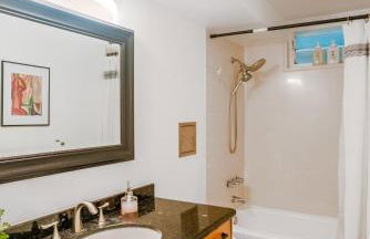 Beachfront Condo with AC - Photo 10