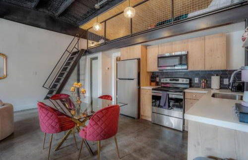 Maltby Motors 3 - Low Rider Loft near Downtown - Foto 9