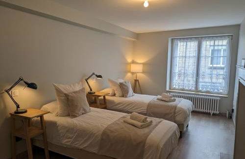 Maison de ville située à 8 kms du Mont St Michel - Foto 16