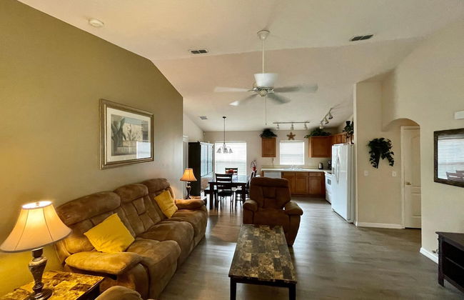 Four Bedroom Pool Home -- 289 EP -- Vusa Four Bedroom Pool Home - Foto 37