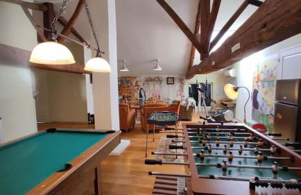 4 Bed-Sleeps 8-Aircon-Garden-Pool-Parking - Foto 25