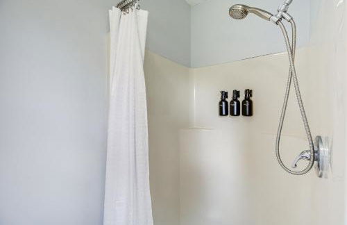 Retreat with Fenced Backyard in Kingsport! - Foto 14