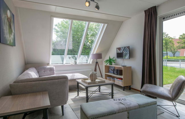 Villa in Zeeland Near the Beach - Photo 8