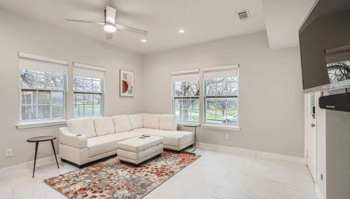 Superb White Modern Farm House - Foto 5