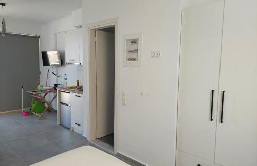 Almiriki- Ground Floor Seafront Studio - Foto 2