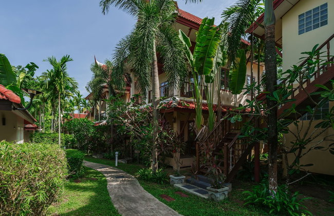 Palm Village - Photo 1