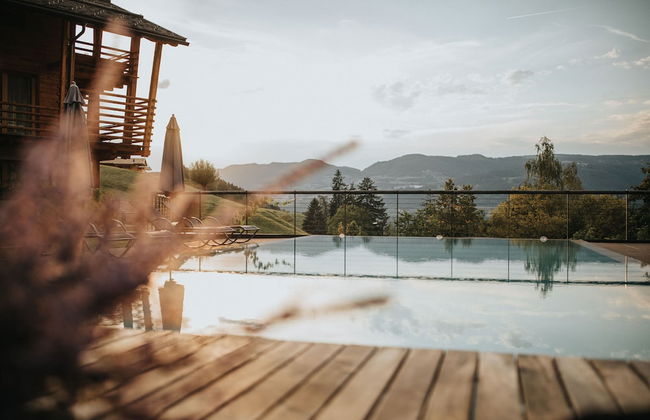 Presulis Hideaway Apartments & Restaurant - Photo 58