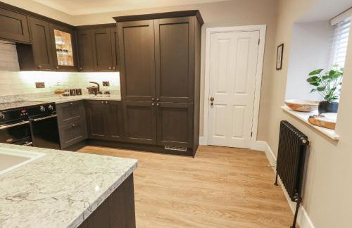 Manor Farm House - Photo 12