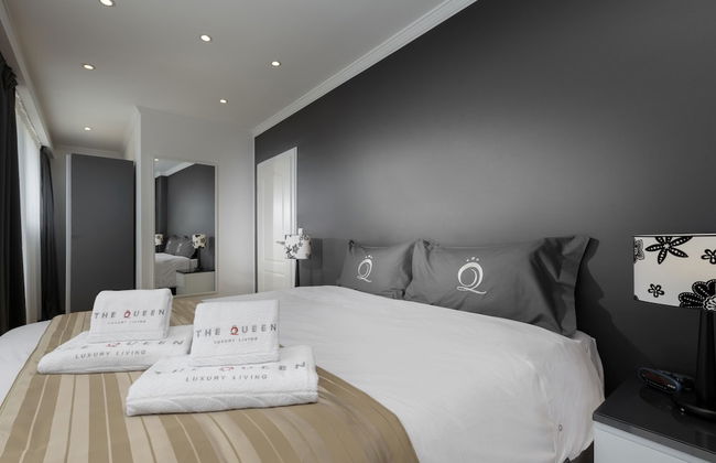 The Queen Luxury Apartments - Villa Fiorita - Photo 3