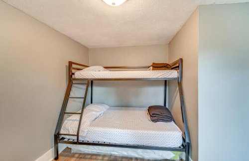 5 Mi to Lake Ontario Mexico Home with Seasonal Pool - Photo 18