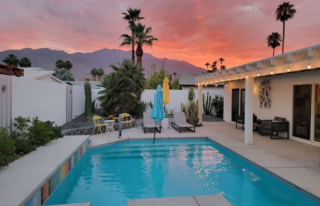 Demuth Park Desert Oasis - Pool - Tiki Room - Foto 27