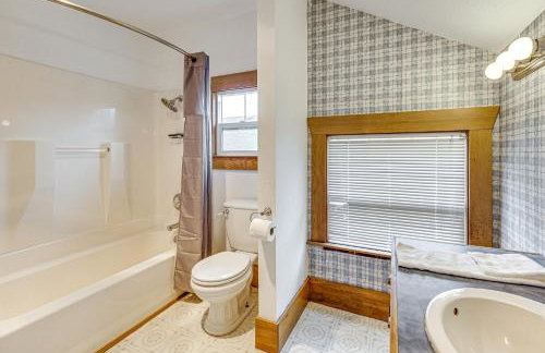 Walk to Eats and Events! Downtown Puyallup Home - Foto 18