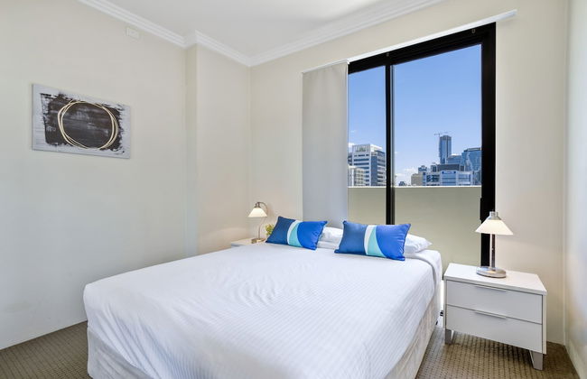 Republic Apartments - Photo 20