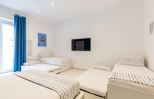 White Blue Apartment at Sanit - Foto 33