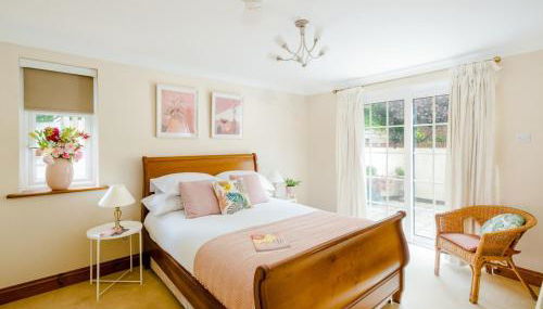 Rural Pet Friendly Apartment Near Salisbury - Foto 1