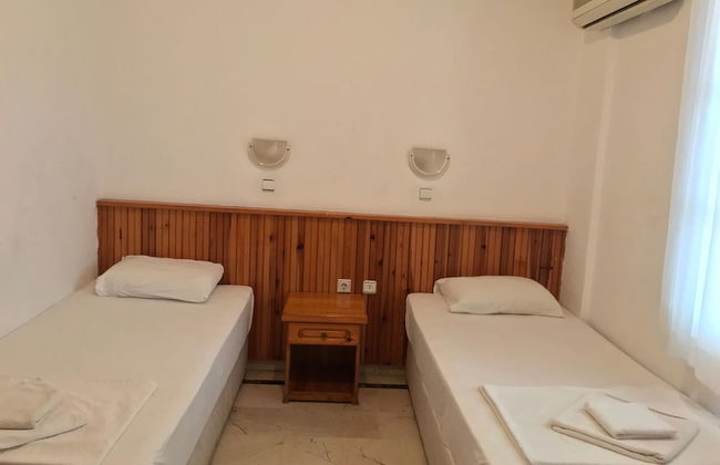 Melita Apart Hotel - Photo 2