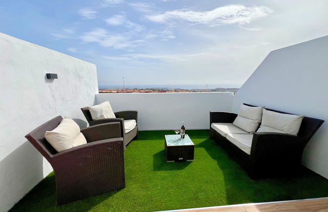 Sea View Bungalow with Communal Pool - Foto 66