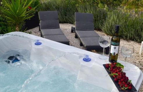 1 Bedroom Beautiful Home In Dol Postira - Foto 12