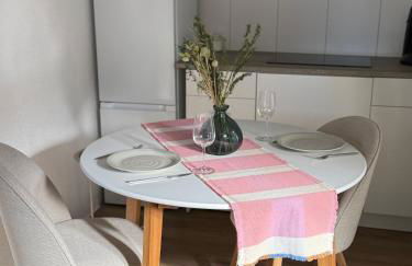 Modern Cozy Studio Apartment & Terrace - Photo 33