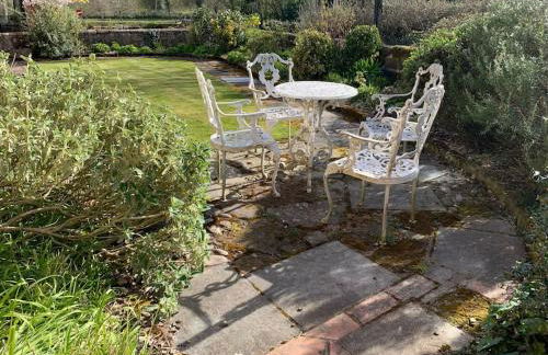 Unique 17c listed Barn in a Shropshire hamlet. - Foto 10