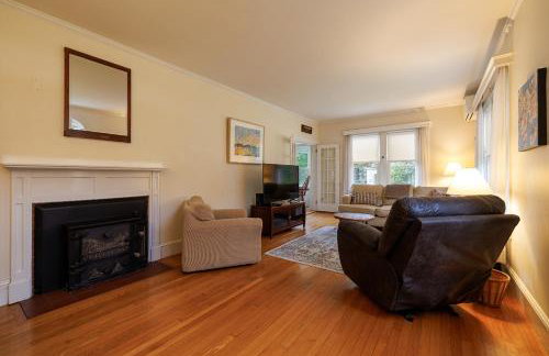 Family & Dog Friendly 4BR in Downtown NE Harbor - Millbrook - Foto 10