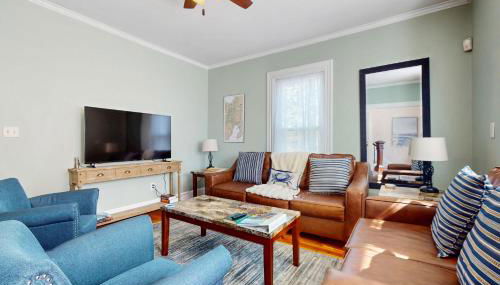 Longview House - Photo 5