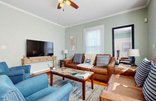 Longview House - Photo 5