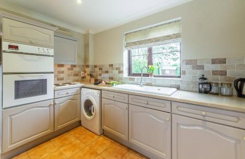 Saltmarshes - Photo 8