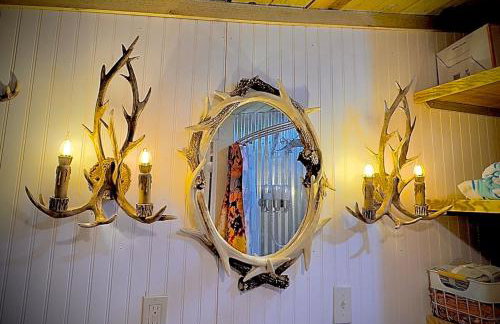 King Suite & Bunkhouse - Deer Camp - WiFi - Grill - Foto 20