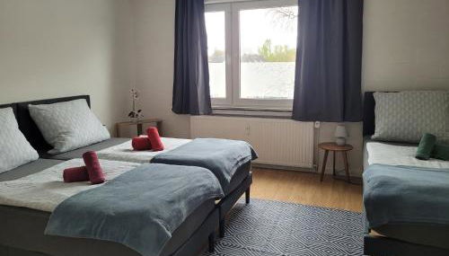 Nähe Dortmund, geräumige Unterkunft in Castrop-Rauxel mit top Verkehrsanbindung - Foto 4, wardrobe