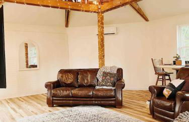 Honeymoon Hollow - Foto 35